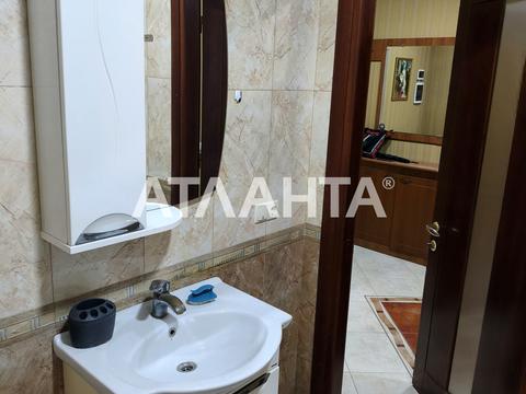 квартира за адресою Середньофонтанська вул., 19-А