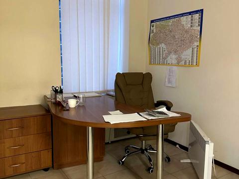 комерційна за адресою Київ, Антоновича вул. (Горького), 72