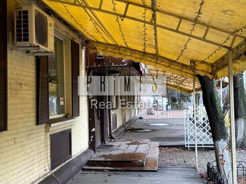 комерційна за адресою Вишгородська вул., 4