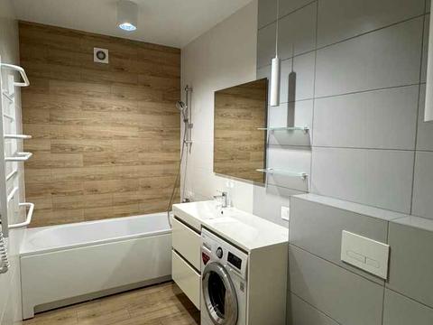 квартира за адресою Домобудівельна вул., 3