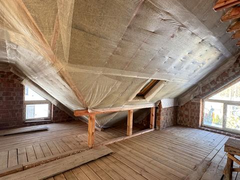 дом по адресу Евгения Коновальца ул.