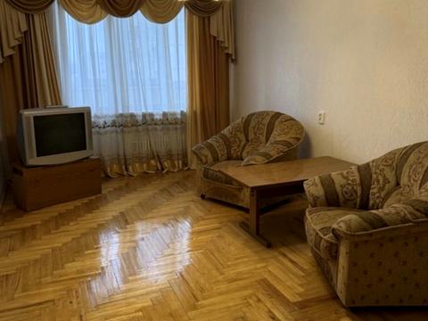 квартира за адресою Ахсарова вул., 3