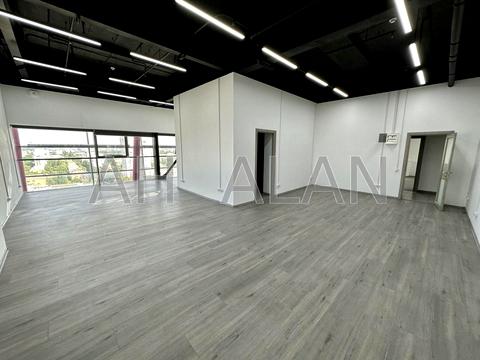 коммерческая по адресу Вадима Гетьмана ул., 6