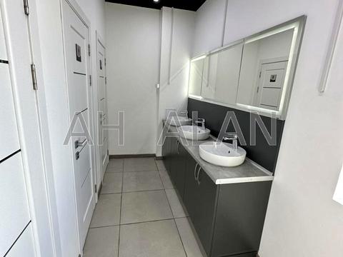 коммерческая по адресу Вадима Гетьмана ул., 6