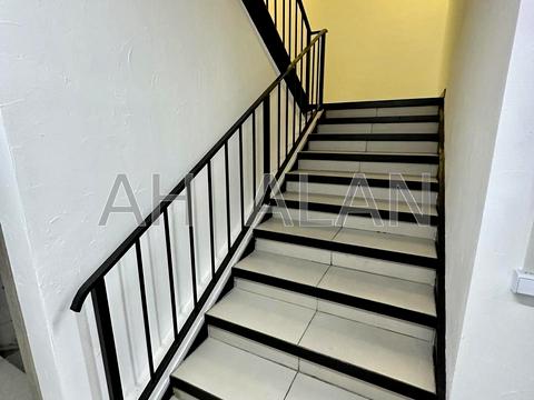 коммерческая по адресу Вадима Гетьмана ул., 6