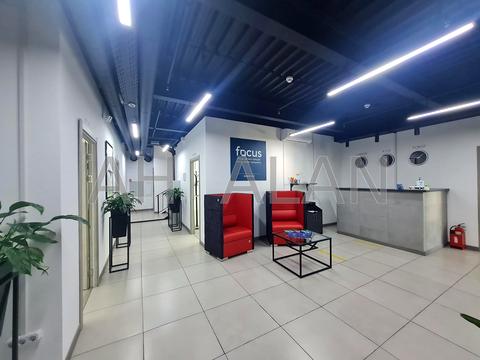 коммерческая по адресу Вадима Гетьмана ул., 6