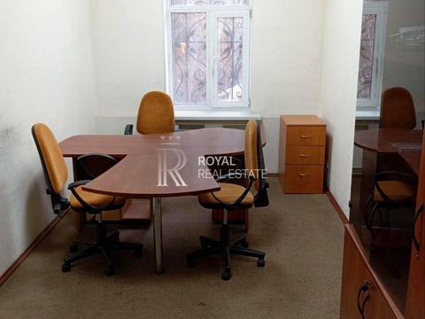 коммерческая по адресу Пилипівська ул. (Василия Дончука), 3