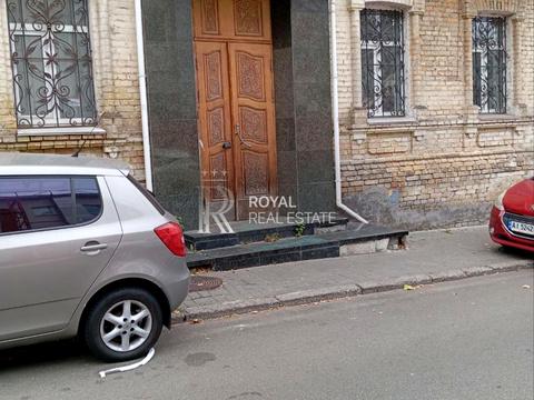 коммерческая по адресу Пилипівська ул. (Василия Дончука), 3