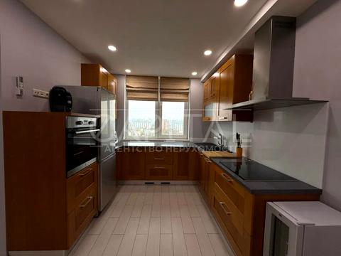 квартира за адресою Соборності просп. (Возз'єднання), 30