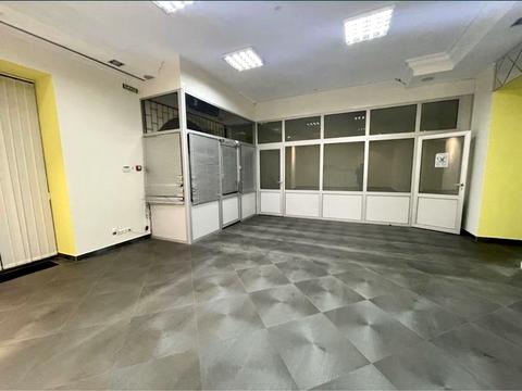 комерційна за адресою Алчевських вул. (Артема), 3