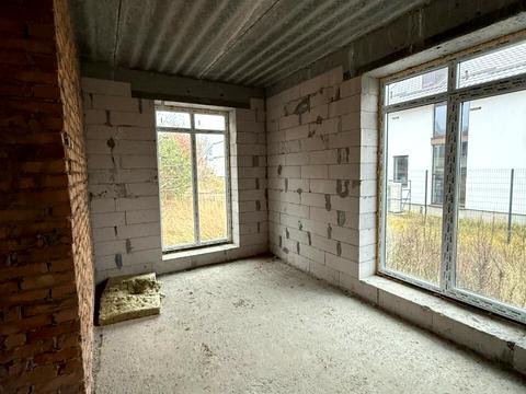 дом по адресу Лазурна