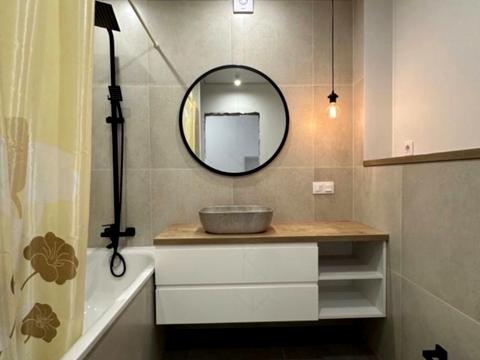 квартира за адресою Домобудівельна вул., 7