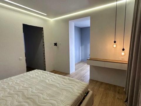 квартира за адресою Домобудівельна вул., 7