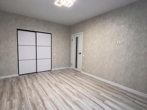 квартира по адресу Свободи ул., 12а