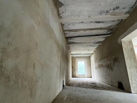 комерційна за адресою Олега Антонова вул. (Карла Маркса), 50