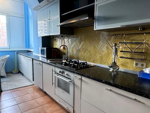 квартира по адресу Жилянская ул., 104/24