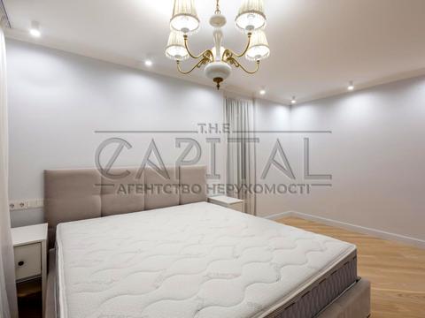 квартира по адресу Урловская ул., 23