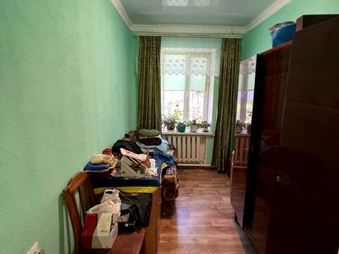 дом по адресу с. Малая Александровка, Залізнична