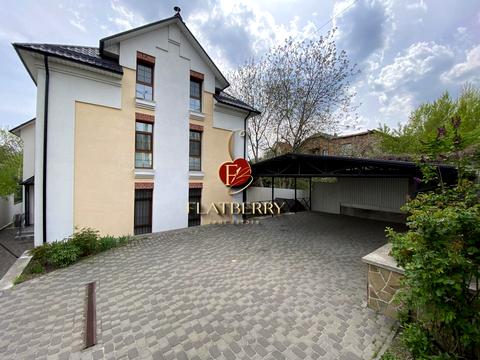 дом по адресу Стратегическое шоссе (Науки), 48