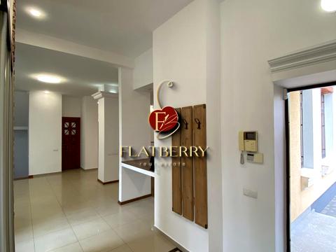 дом по адресу Стратегическое шоссе (Науки), 48