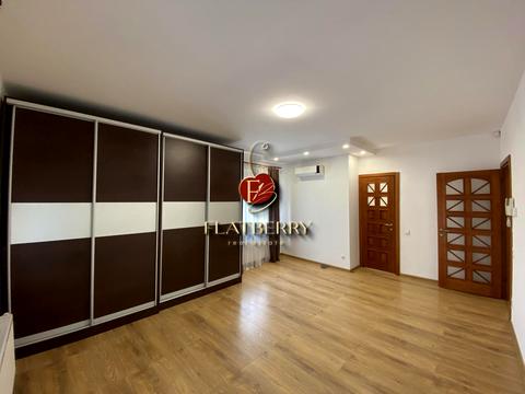 дом по адресу Стратегическое шоссе (Науки), 48