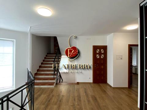 дом по адресу Стратегическое шоссе (Науки), 48