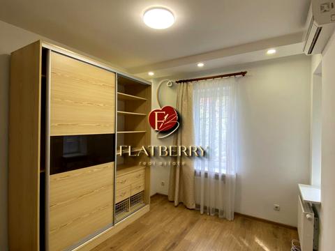 дом по адресу Стратегическое шоссе (Науки), 48