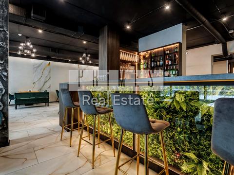 коммерческая по адресу Днепровская набережная ул., 15е