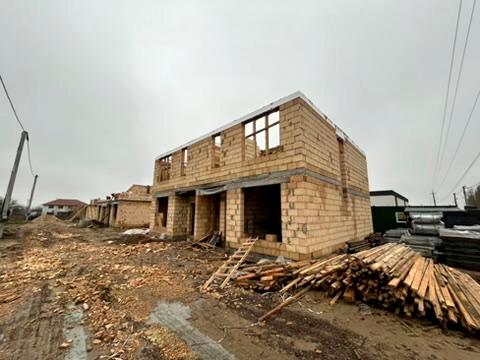 будинок за адресою Богатирська вул.