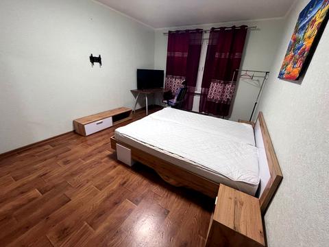 квартира за адресою Миколи Вінграновського вул., 2