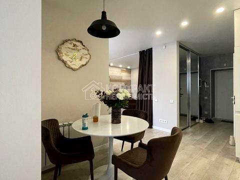 квартира за адресою Сергія Барсукова вул. (Федоренка), (Будинок 15а)