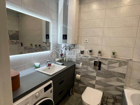 квартира за адресою Сергія Барсукова вул. (Федоренка), (Будинок 15а)