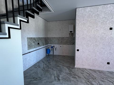 будинок за адресою с. Агрономічне, Провулок світлий