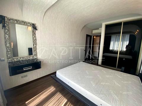 квартира за адресою Дніпровська набережна вул., 1