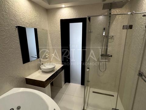 квартира за адресою Дніпровська набережна вул., 1