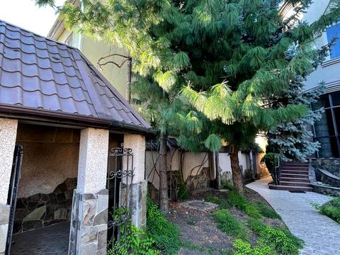 будинок за адресою Академіка Вернадського вул., 21а