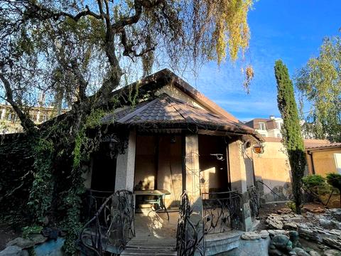 будинок за адресою Академіка Вернадського вул., 21а