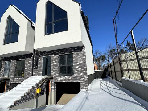 дом по адресу Евгения Коновальца ул., 19-А