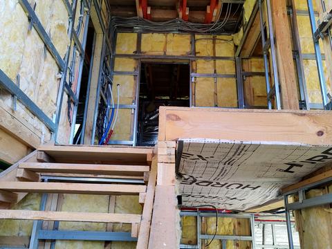 будинок за адресою Вишнева вул.