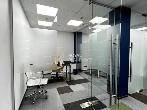 комерційна за адресою Велика Васильківська вул. (Червоноармійська), 85-87