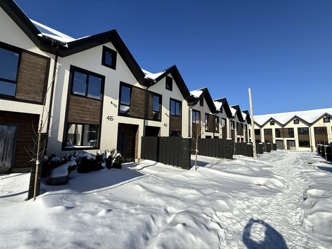 дом по адресу Ивана Мазепы ул.