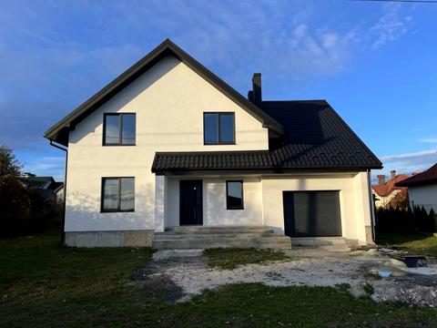 дом по адресу Поршнянська