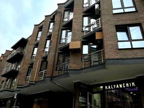 квартира за адресою Маєра Балабана вул., 12