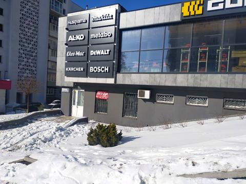 комерційна за адресою Рівне, Міцкевича вул., 11