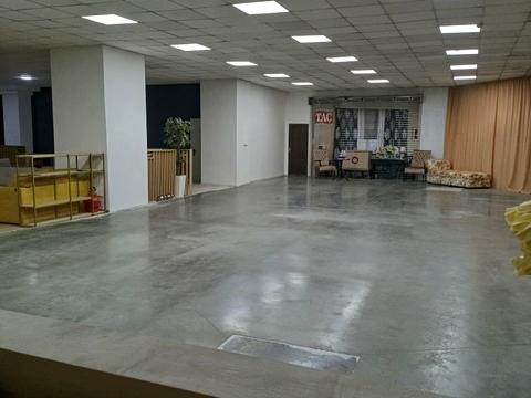 коммерческая по адресу Степана Бандеры просп. (Московський), 8