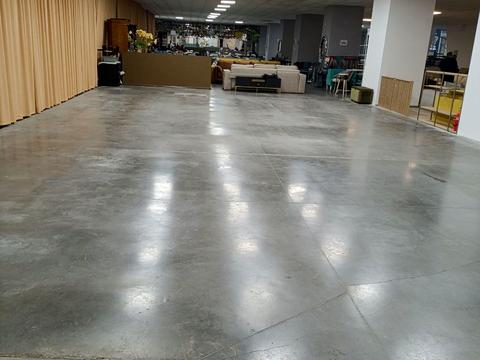 коммерческая по адресу Степана Бандеры просп. (Московський), 8