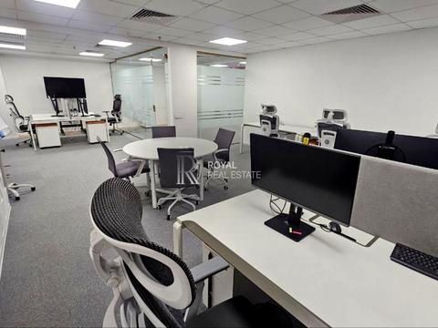 коммерческая по адресу Богдана Хмельницкого ул., 19