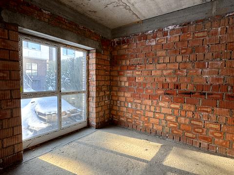 дом по адресу Евгения Коновальца ул.