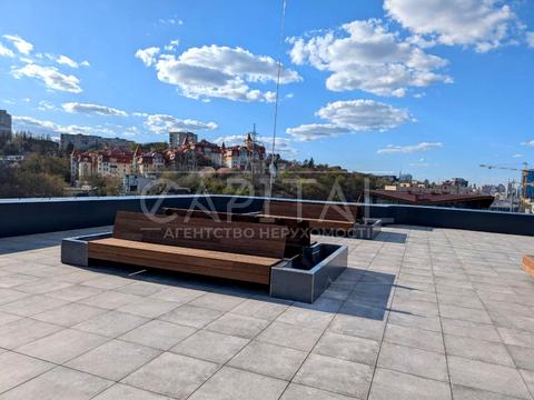 комерційна за адресою вул. Протасів Яр, 3