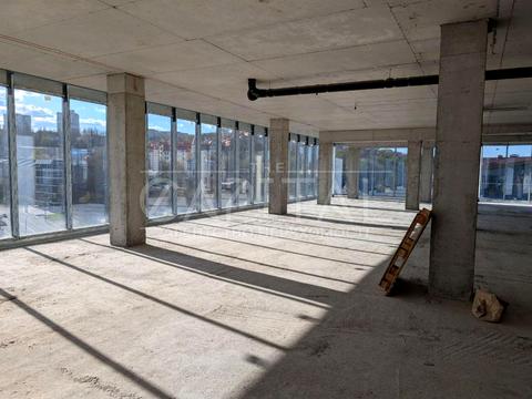 комерційна за адресою вул. Протасів Яр, 3